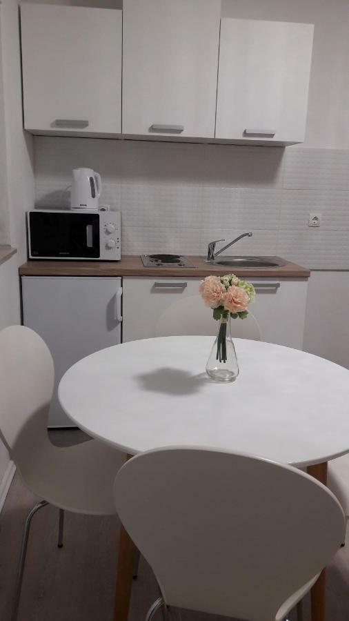 Apartment Sano Podstrana Buitenkant foto