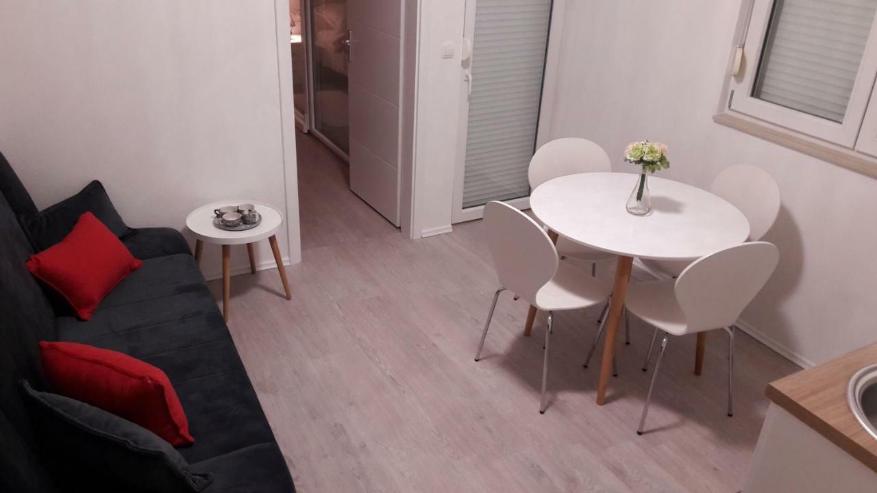 Apartment Sano Podstrana Buitenkant foto