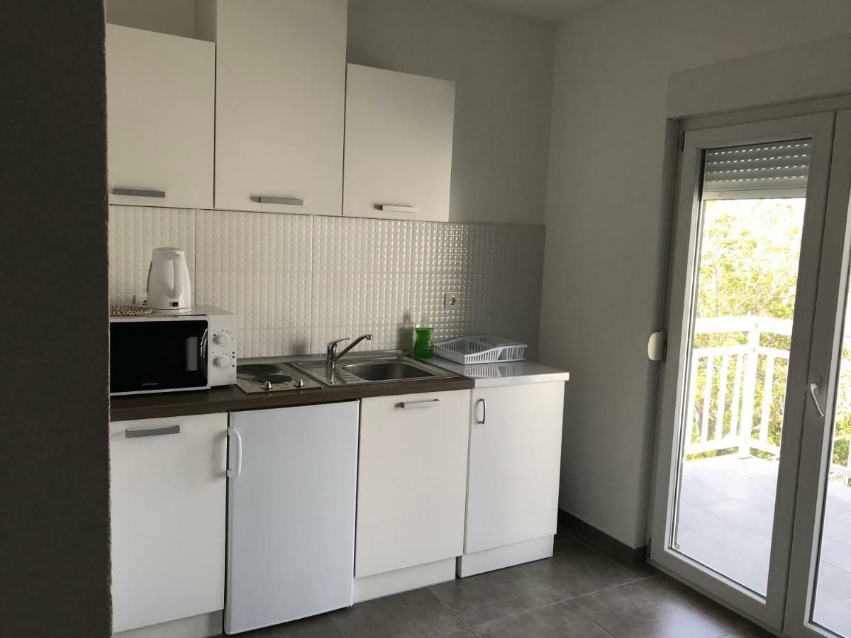 Apartment Sano Podstrana Buitenkant foto